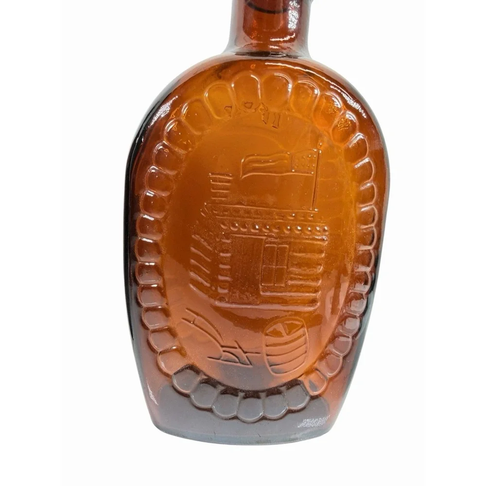 1776-1976 Vintage Bicentennial Amber Glass Embossed Log Cabin Maple Syrup Bottle